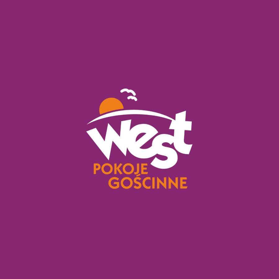 Pokoje Goscinne West Władysławowo エクステリア 写真