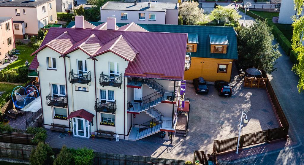 Pokoje Goscinne West Władysławowo エクステリア 写真